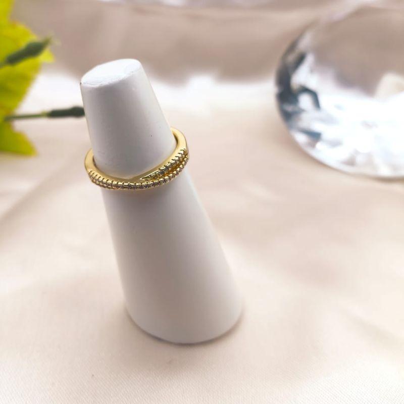 ANEL DUPLO CRUZANDO EM FORMA DE X CRAVEJADO EM MICRO ZIRCONIA