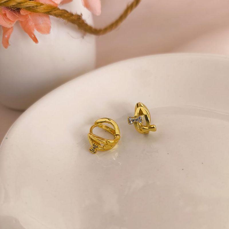 ARGOLA COM 2 LAÇOS LISO E CRAVEJADO EM MICRO ZIRCONIA