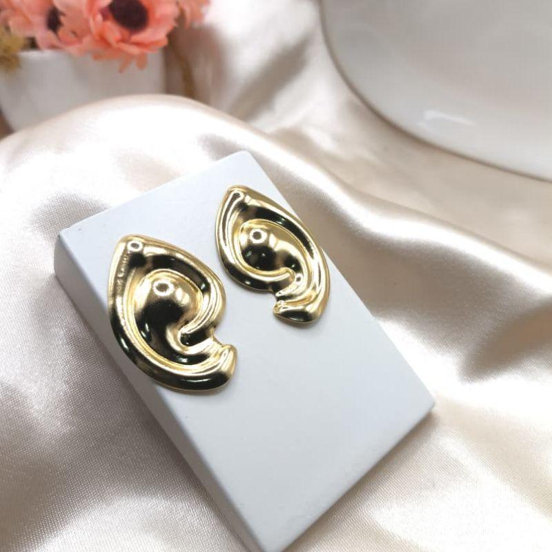 BRINCO ORGANICO EM FORMA DE CONCHA