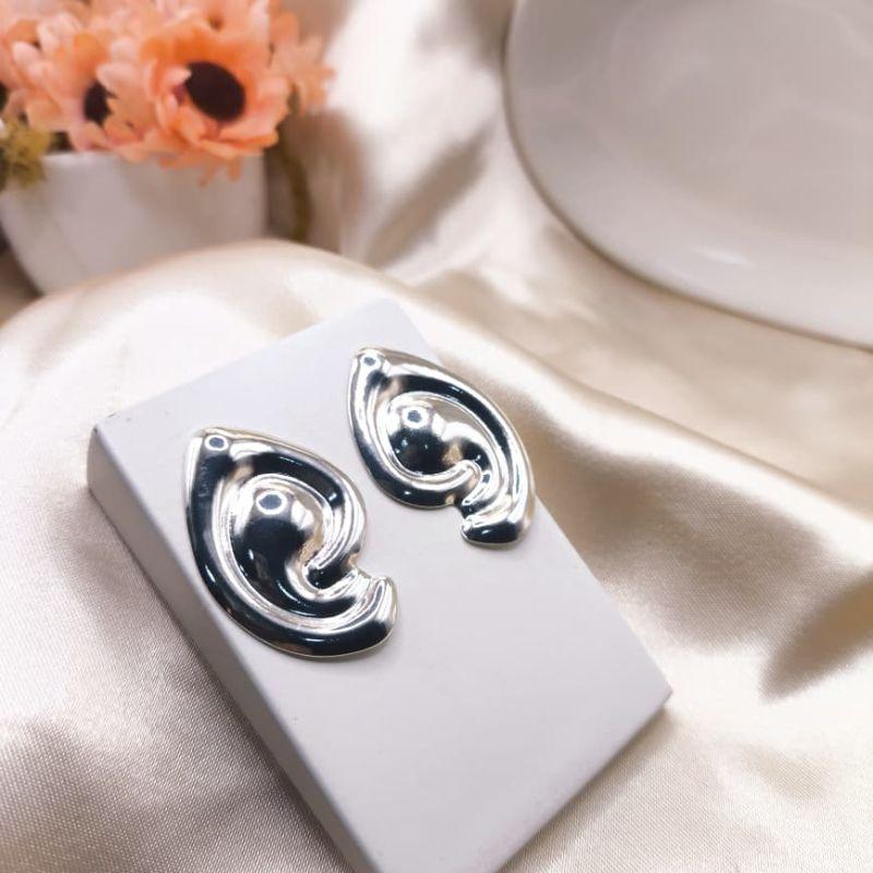 BRINCO ORGANICO EM FORMA DE CONCHA