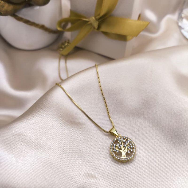 COLAR REDONDO COM ARVORE DA VIDA PEQUENA CRAVEJADO EM MICRO ZIRCONIA