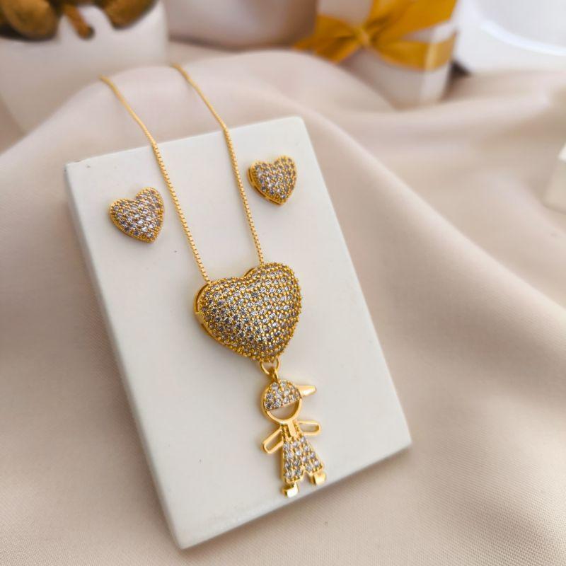 CONJUNTO CORAÇÃO COM 1 MENINO CRAVEJADO EM MICRO ZIRCONIA FILHOS