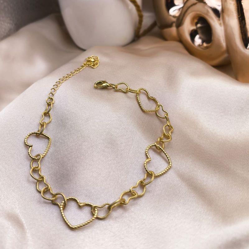 PULSEIRA DE CORAÇÕES ENTRELAÇADOS CRAQUELADOS E 4 CORAÇÕES GRANDES