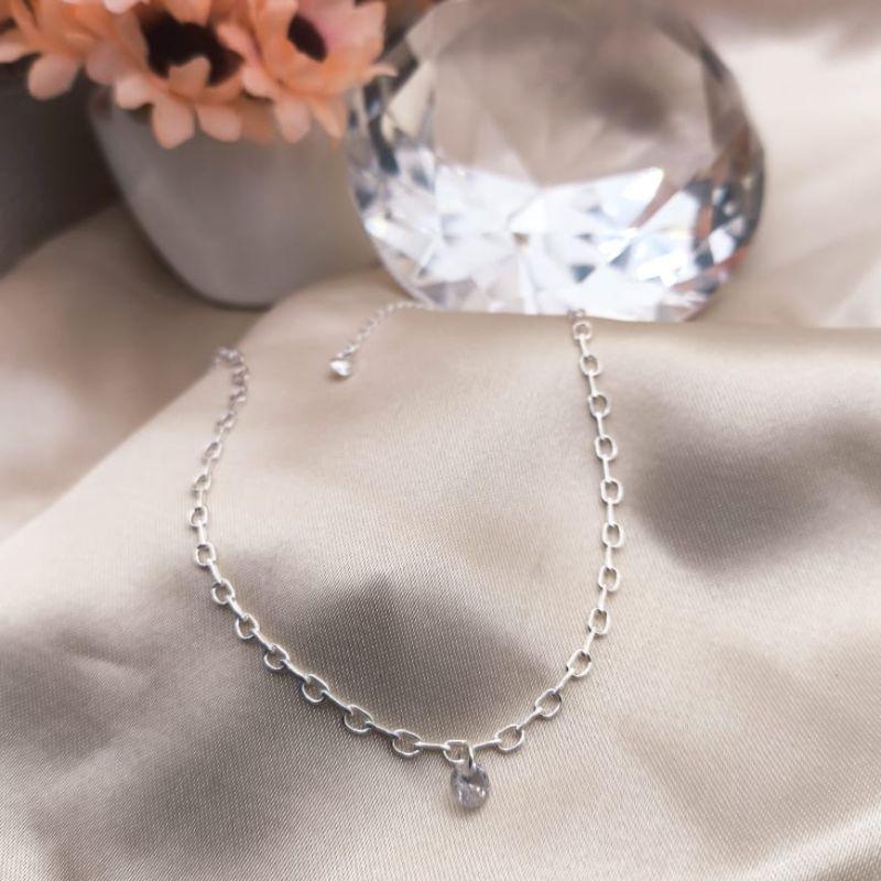 TORNOZELEIRA CARTIER CURTO COM PONTO DE LUZ EM ZIRCONIA