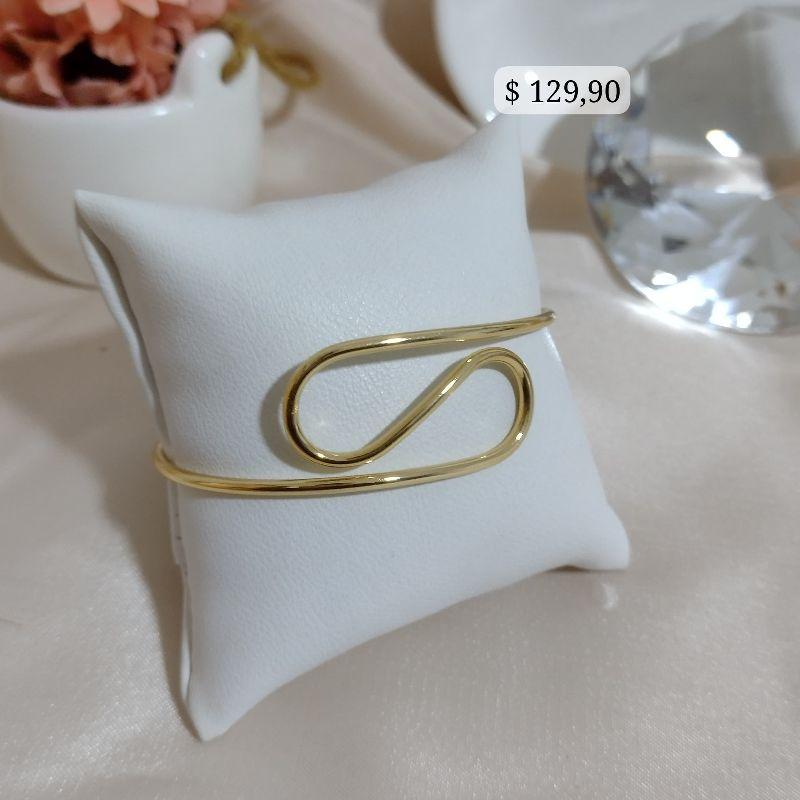 BRACELETE LISO COM CURVAS REGULAVEL