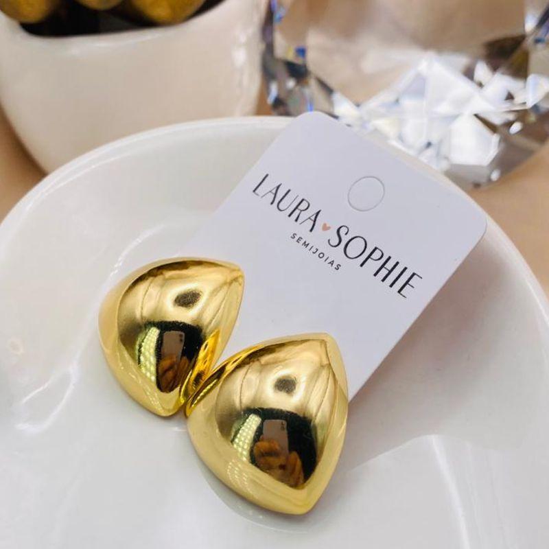 BRINCO ORGANICO TRIANGULO BOLEADO LISO