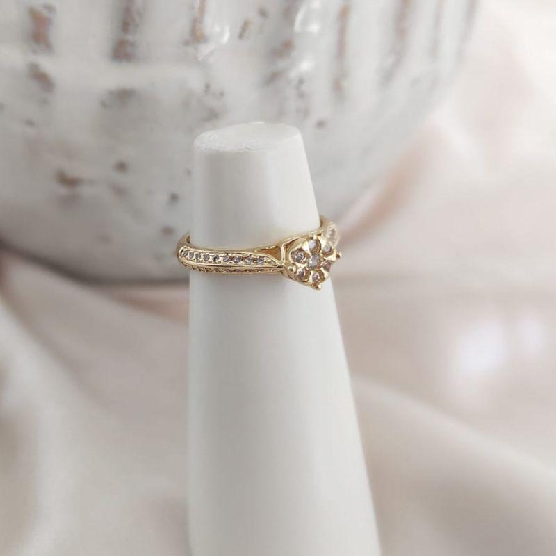 ANEL CHUVEIRINHO FORMATO PIZZA CRAVEJADO EM ZIRCONIA