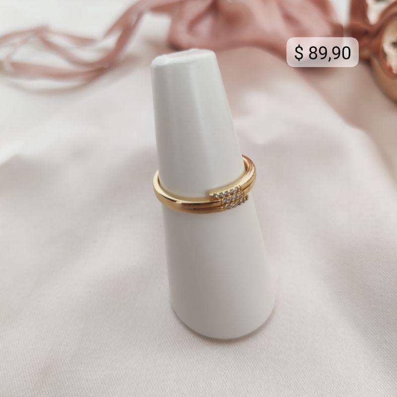 ANEL COM 3 TRAÇOS DE ZIRCONIA LISOS