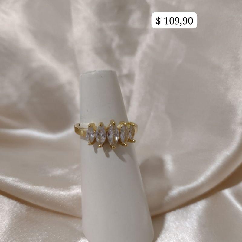 ANEL COM 6 PEDRAS OVAL ZIRCONIA