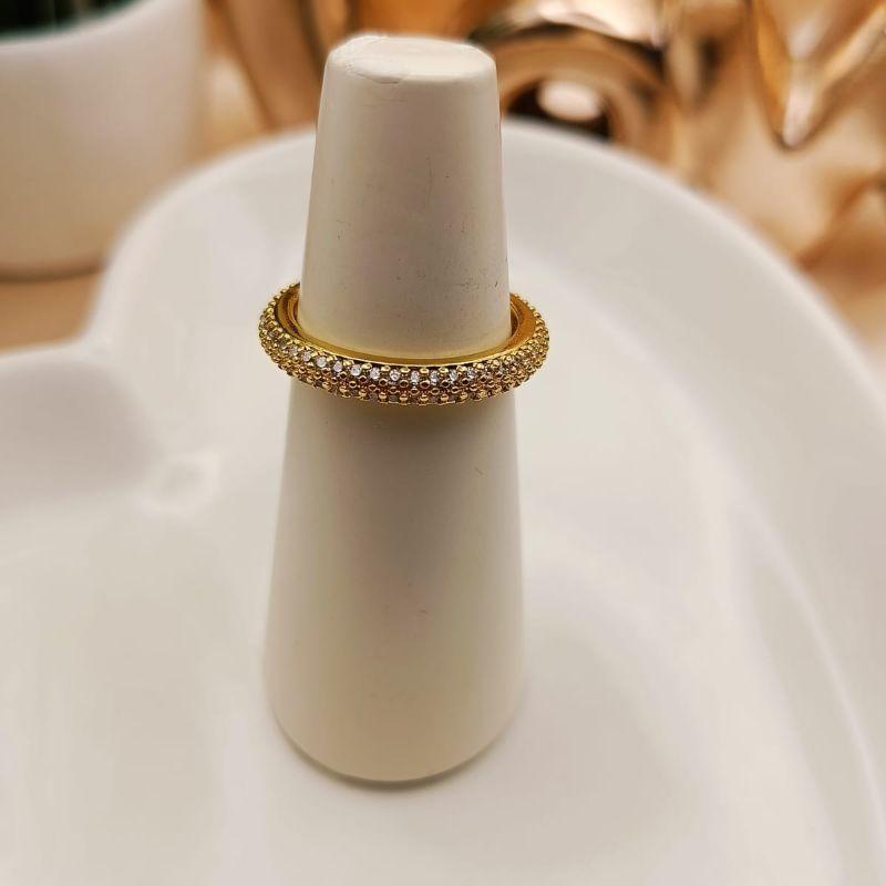 ANEL COM TODO CRAVEJADO EM MICRO ZIRCONIA