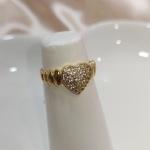 ANEL CORAÇÃO CRAVEJADO ZIRCONIA DETALHES OVAL