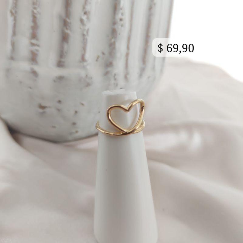 ANEL CORAÇÃO VAZADO LISO