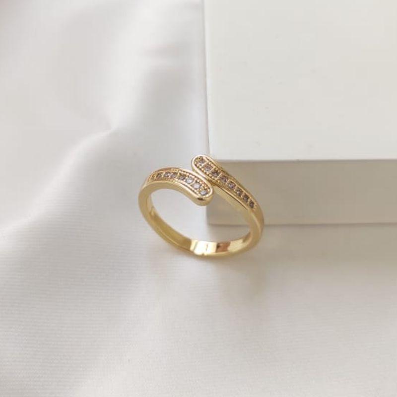 ANEL DESENCONTRO CRAVEJADO EM MICRO ZIRCONIA