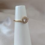 ANEL PEDRA ZIRCONIA E MICRO ZIRCONIA AO REDOR