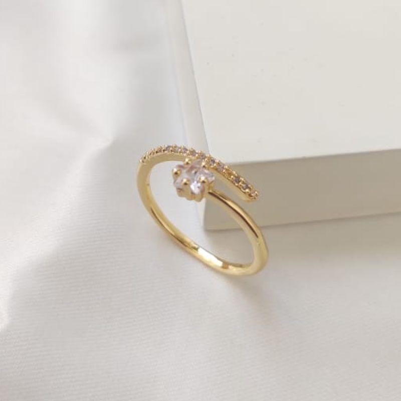 ANEL REGULAVEL COM ESTRELA E CRAVEJADO EM MICRO ZIRCONIA