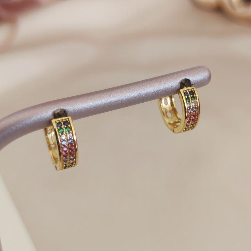 ARGOLA CRAVEJADA EM MICRO ZIRCONIA COLORIDAS