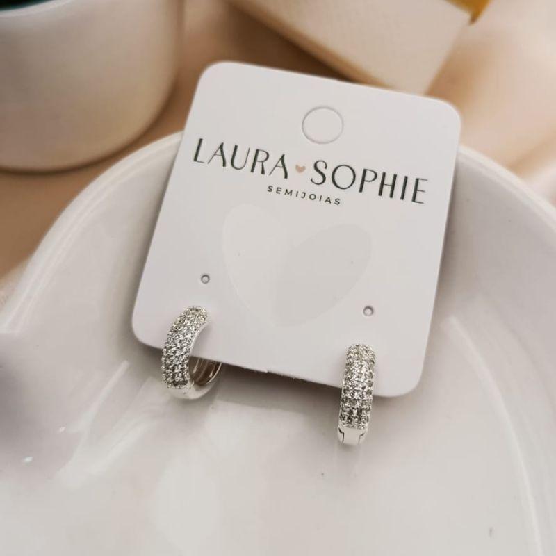 ARGOLA PEQUENA COM 4 FILAS CRAVEJADA EM MICRO ZIRCONIA