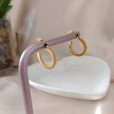 BRINCO ARGOLA CRATADA LISA LISTRAS LATERAIS 17MM