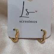 BRINCO ARGOLA DE CORAÇÃO VAZADO ESPESSURA 3MM