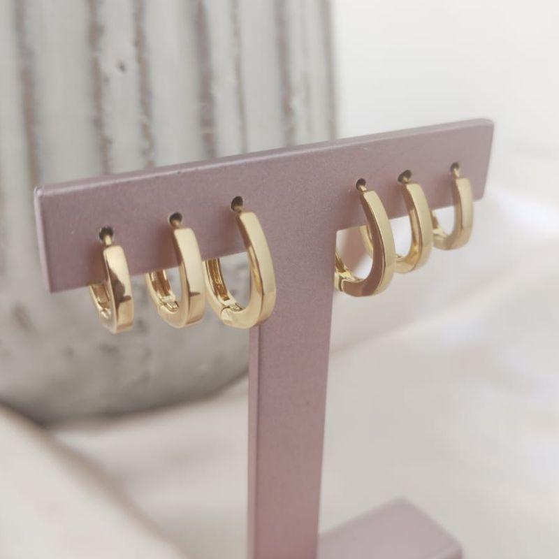 BRINCO ARGOLA TRIO EM FORMA DE GOTA LISA