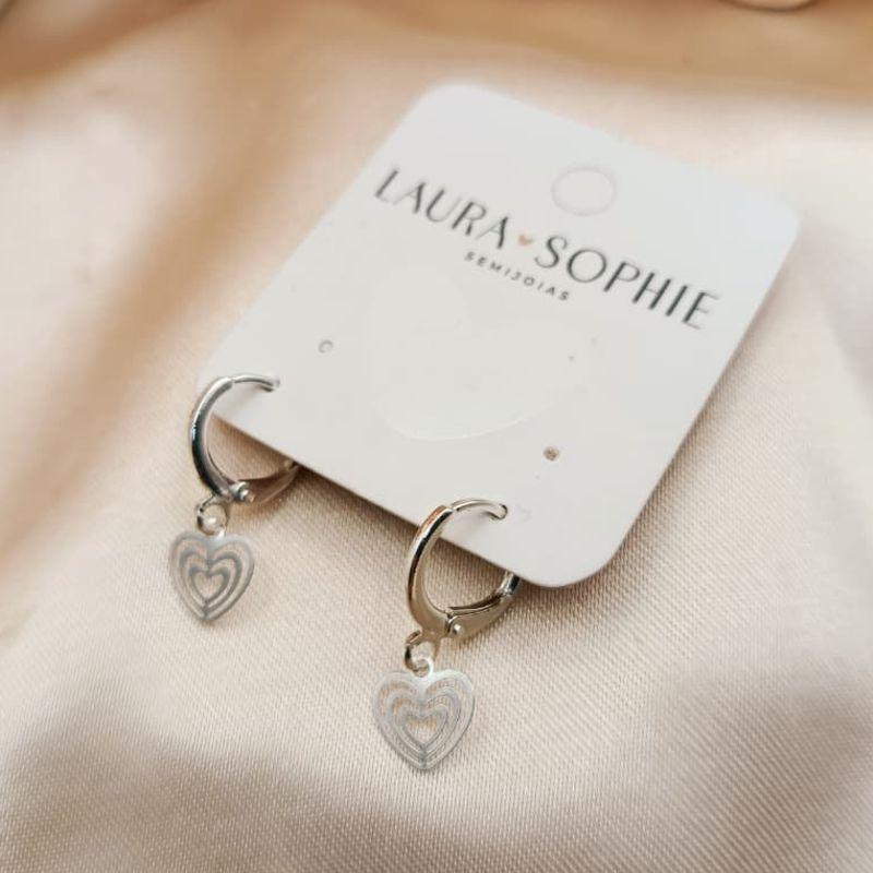 BRINCO ARTICULADOR COM CORAÇÃO VAZADO LISO