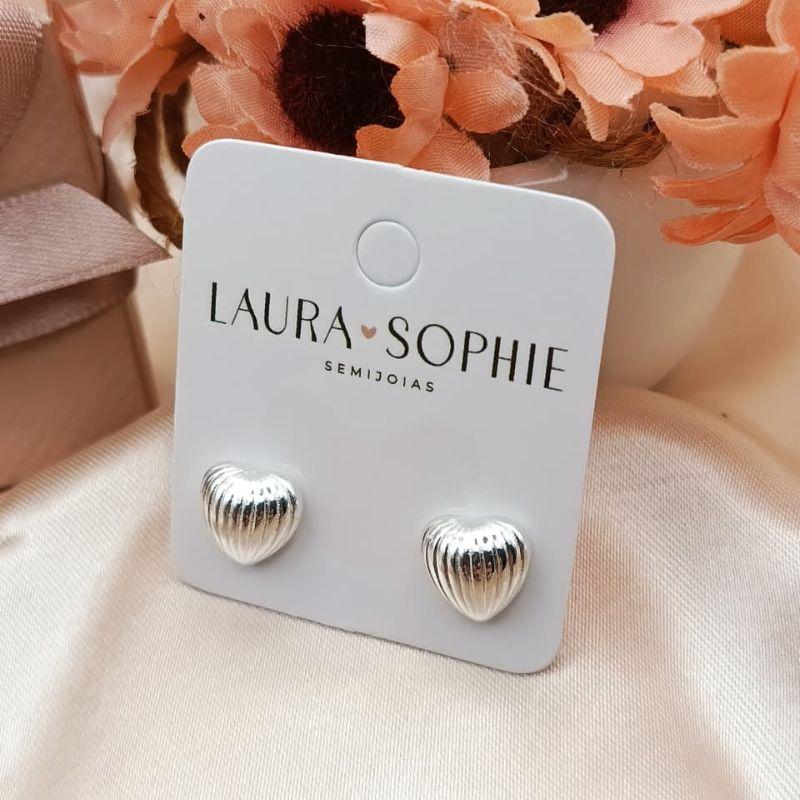 BRINCO CORAÇÃO BOLEADO LISTRADO