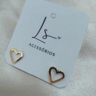 BRINCO CORAÇÃO LISO VAZADO