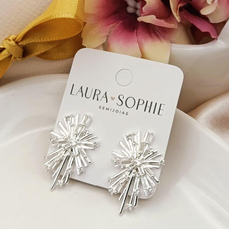 BRINCO CRUZ RESPLANDESCENTE COM PEDRAS DE ZIRCONIA RETANGULAR