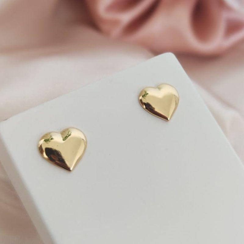 BRINCO DE CORAÇÃO LISO 10MM