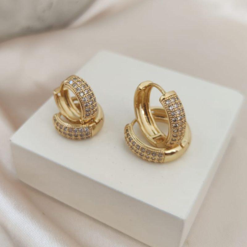 BRINCO DUPLO DE ARGOLA COM 3 FILA DE ZIRCONIA