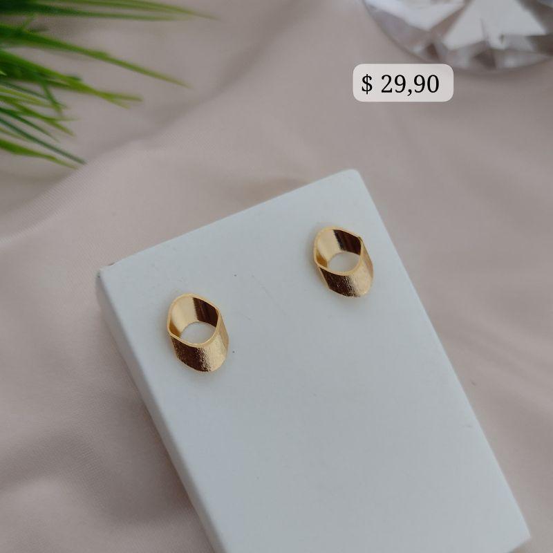 BRINCO EM 3D LISO E FOSCO