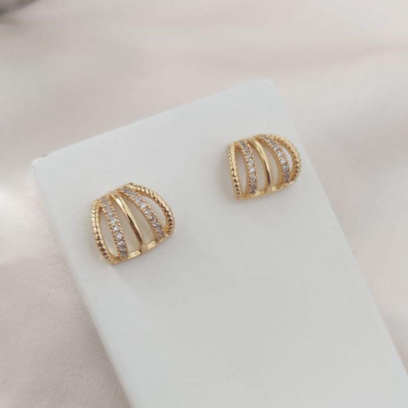 BRINCO EM FORMA DE FRANJA LISO E CRAVEJADO EM MICRO ZIRCONIA