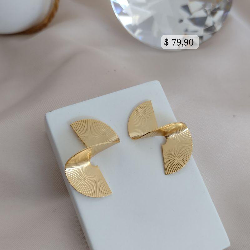 BRINCO ORGÂNICO FORMATO ESPIRAL EM 3D LISTRADO