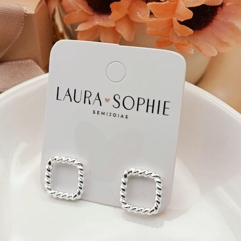 BRINCO QUADRADO TRANÇADO