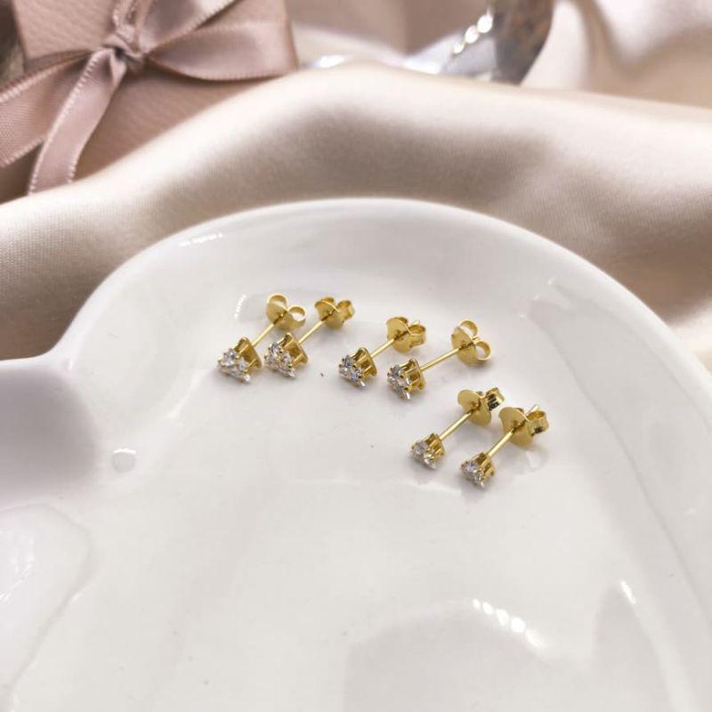 BRINCO TRIO PEDRA TRIANGULAR ZIRCONIA