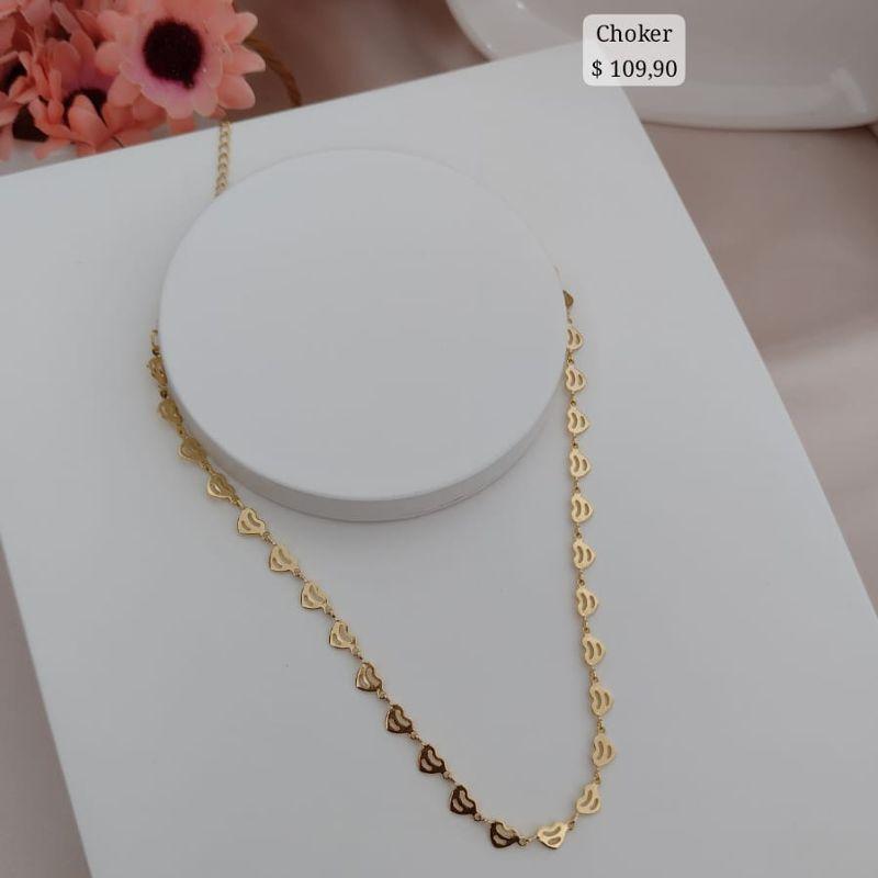 CHOKER TODA EM PLACAS DE CORAÇÕES VAZADOS