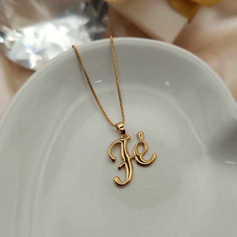 COLAR COM NOME FE LISO