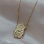 COLAR VENESIANA PINGENTE ESPIRITO SANTO RETANGULAR CRAVEJADO ZIRCONIA AO REDOR