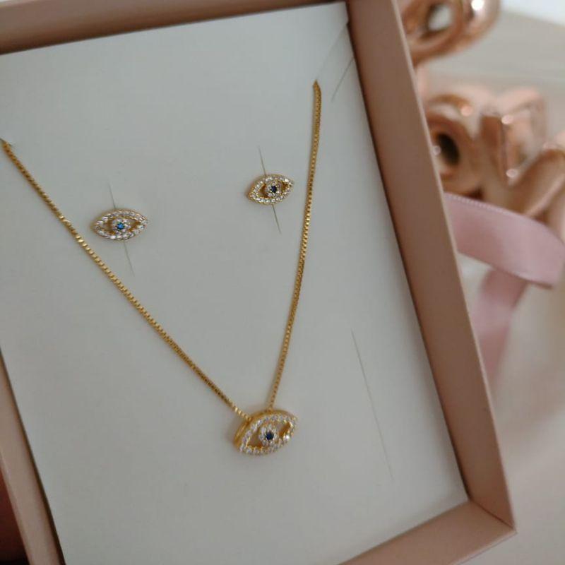 CONJUNTO VENEZIANA OLHO GREGO VAZADO CRAVEJADO ZIRCONIA