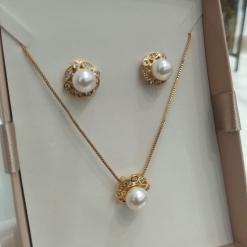 CONJUNTO VENEZIANA PEDROLA E CRAVEJADO ZIRCONIA