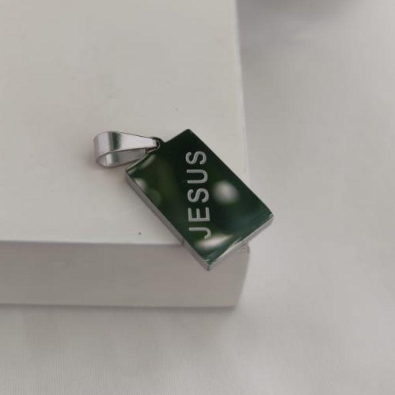 PINGENTE MASCULINO NOME JESUS AÇO