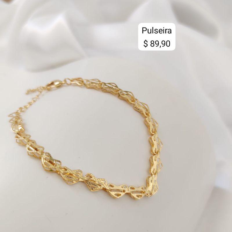 PULSEIRA DE CORAÇÃO VAZADO 3D