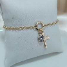 PULSEIRA ELO PORTUGUÊS COM PINGENTE DE CRUZ E PONTO DE LUZ EM ARO LISO VAZADO