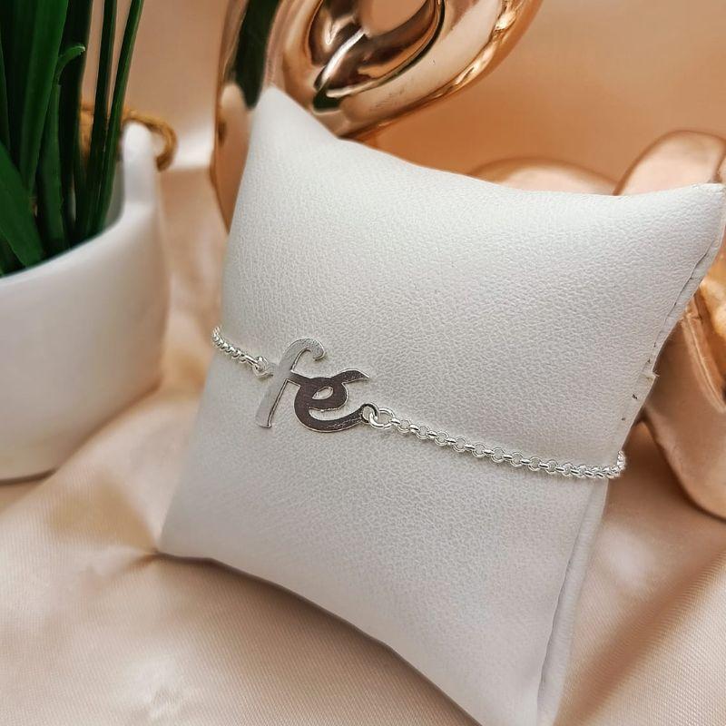 PULSEIRA ELO PORTUGUES COM PINGENTE FÉ