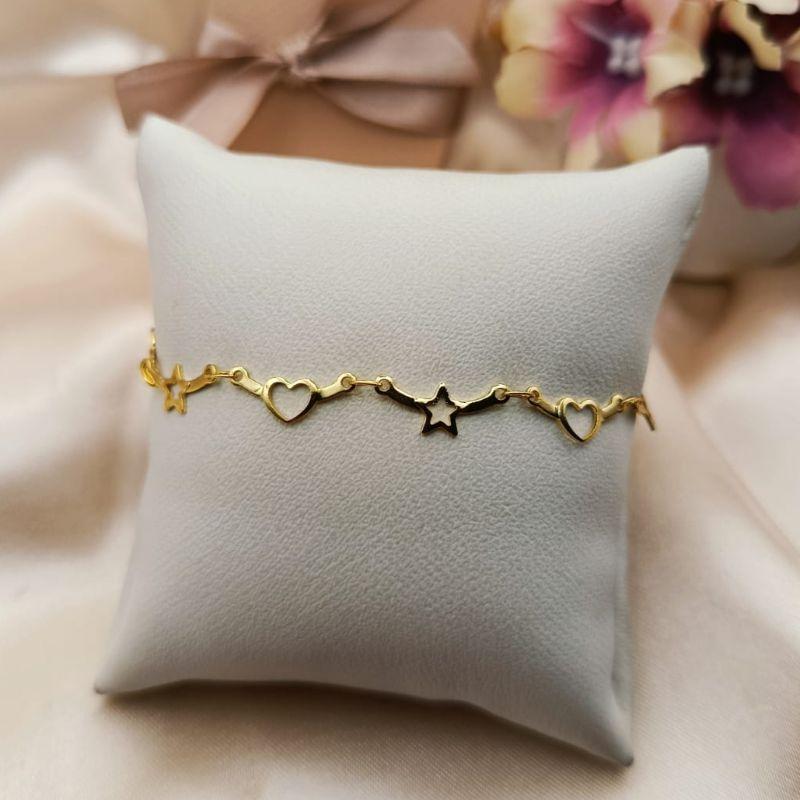 PULSERIA COM CORAÇÕES E ESTRELAS VAZADAS INTERCALADAS