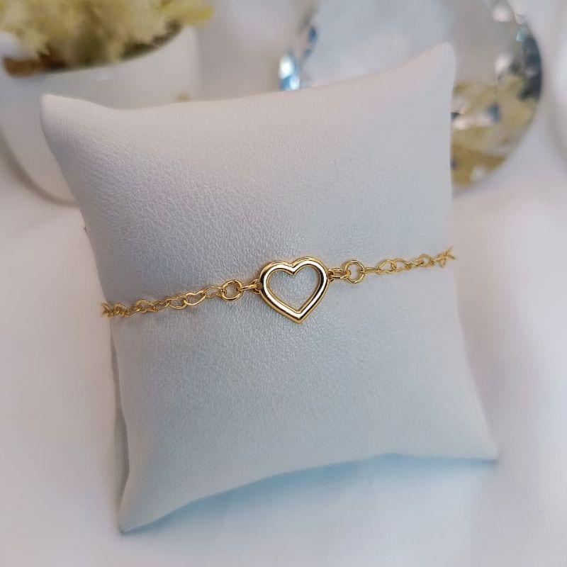 PULSEIRA COM CORAÇÃO NO MEIO VAZADO LISO
